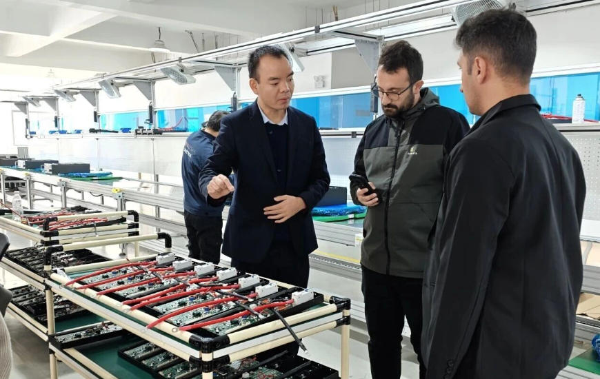 Liberian clients visit to discuss new opportunities in data centers